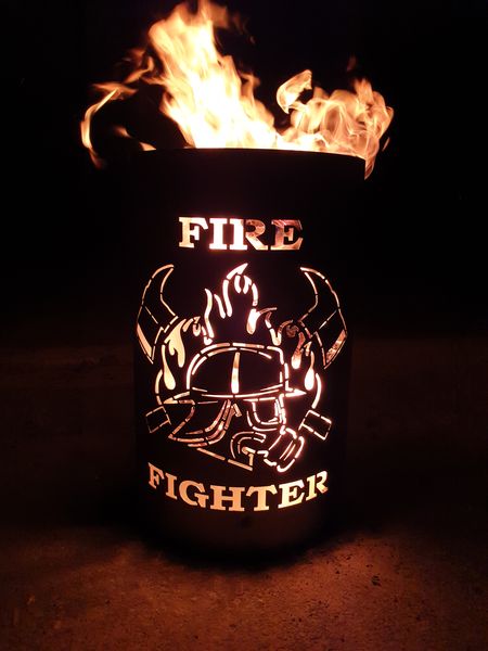 Feuertonne / Feuerkorb - Feuerwehrmann / Firefighter